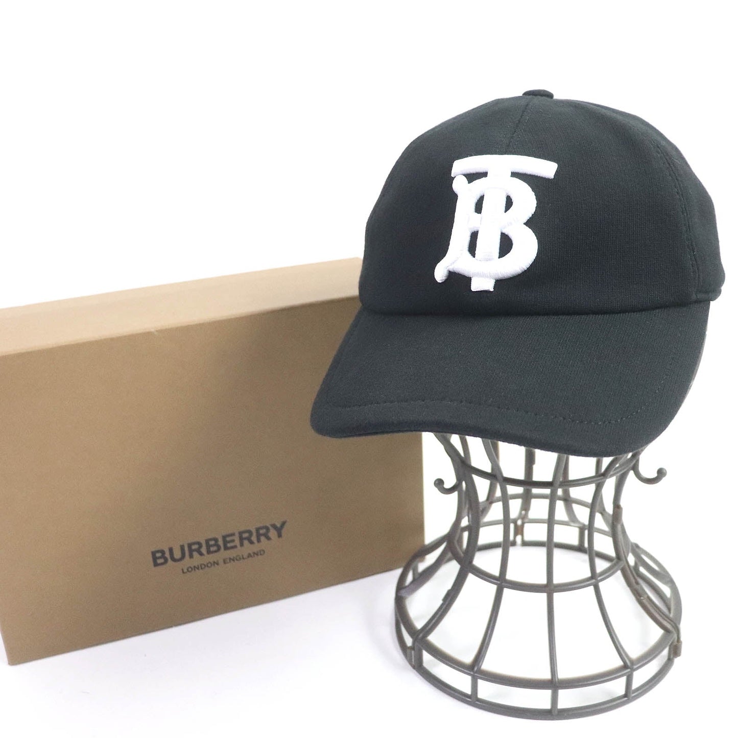 Burberry Cap by Riccardo Tisci – 2019 100% Authentic ✨Excellent Pre-Owned Condition