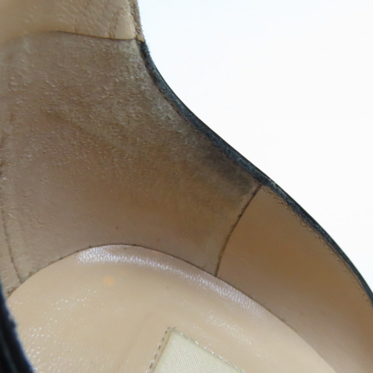 VALENTINO GARAVANI Classic Black Patent Pumps Size Euro 38