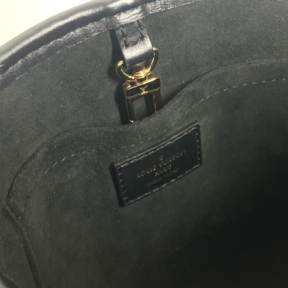 LOUIS VUITTON – Petite Bucket – Nicolas Ghesquière – 100% Authentic Pre-Owned ✨