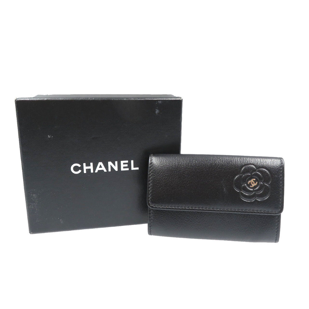 CHANEL Camelia Black Leather Card Case, 2011–2012 Item Karl Lagerfeld – 100% Authentic Pre-Owned