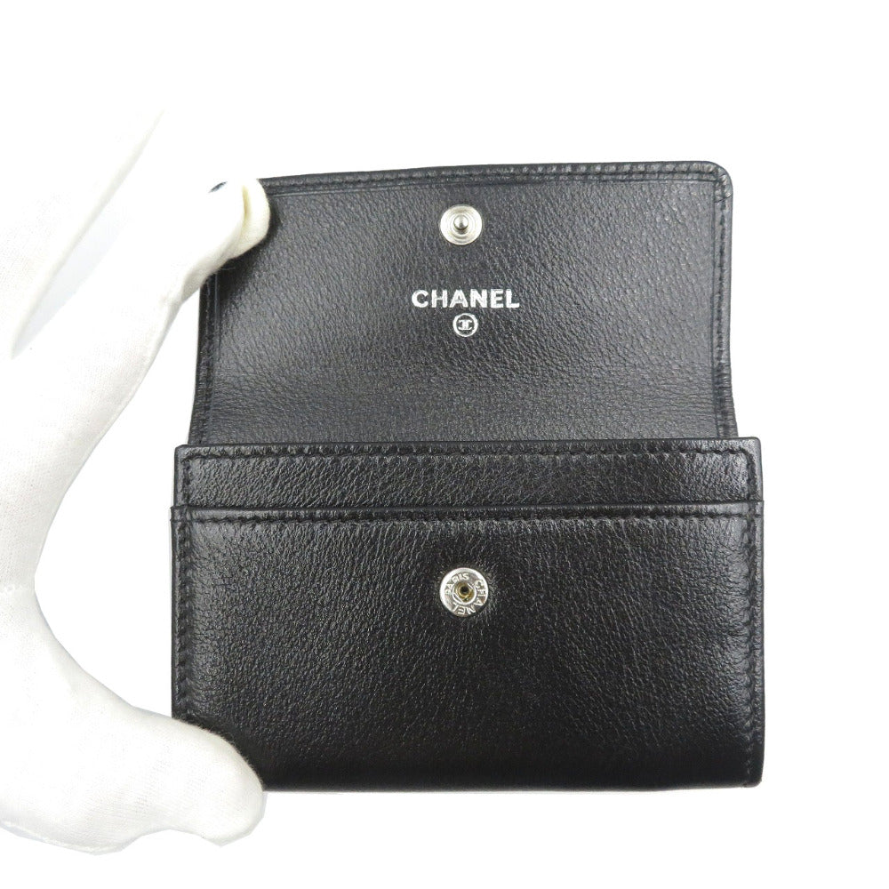 CHANEL Camelia Black Leather Card Case, 2011–2012 Item Karl Lagerfeld – 100% Authentic Pre-Owned