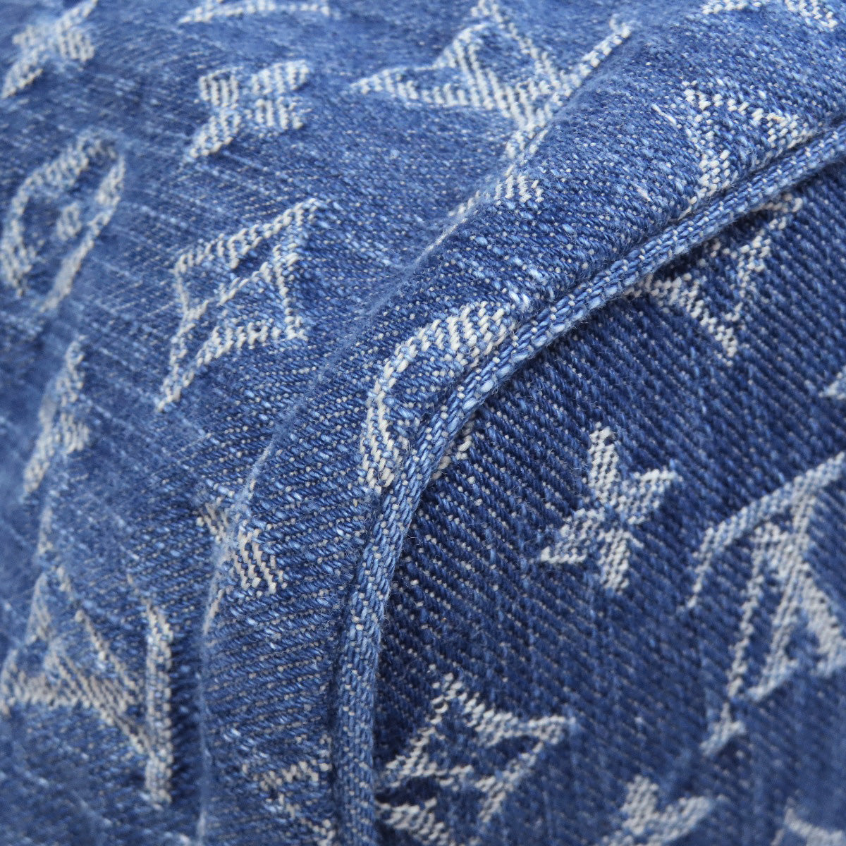 LOUIS VUITTON – Monogram Denim Blue Neverfull MM Nicolas Ghesquière SS25 / Resort 2025 100% Authentic Pre Owned ✨