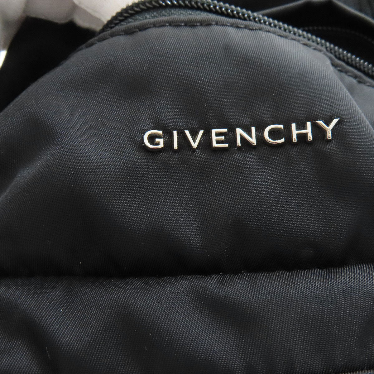 GIVENCHY Sling Bag by Clare Waight Keller 2019–2020 100% Authentic Pre-Owned A Rank✨Excellent