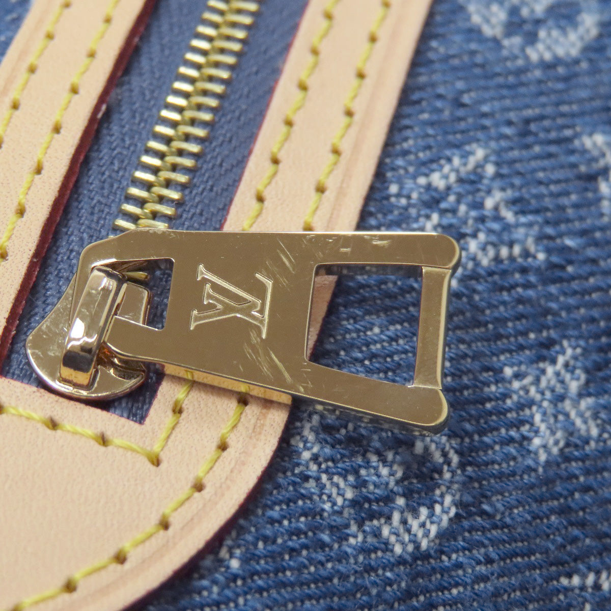 LOUIS VUITTON – Monogram Denim Blue Neverfull MM Nicolas Ghesquière SS25 / Resort 2025 100% Authentic Pre Owned ✨