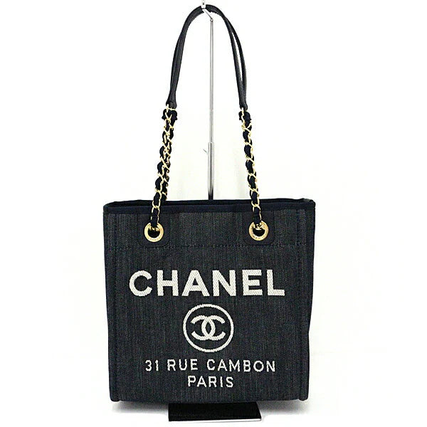 CHANEL – Douville PM – Karl Lagerfeld – 2016 – 100% Authentic Pre-Owned -Unused ✨