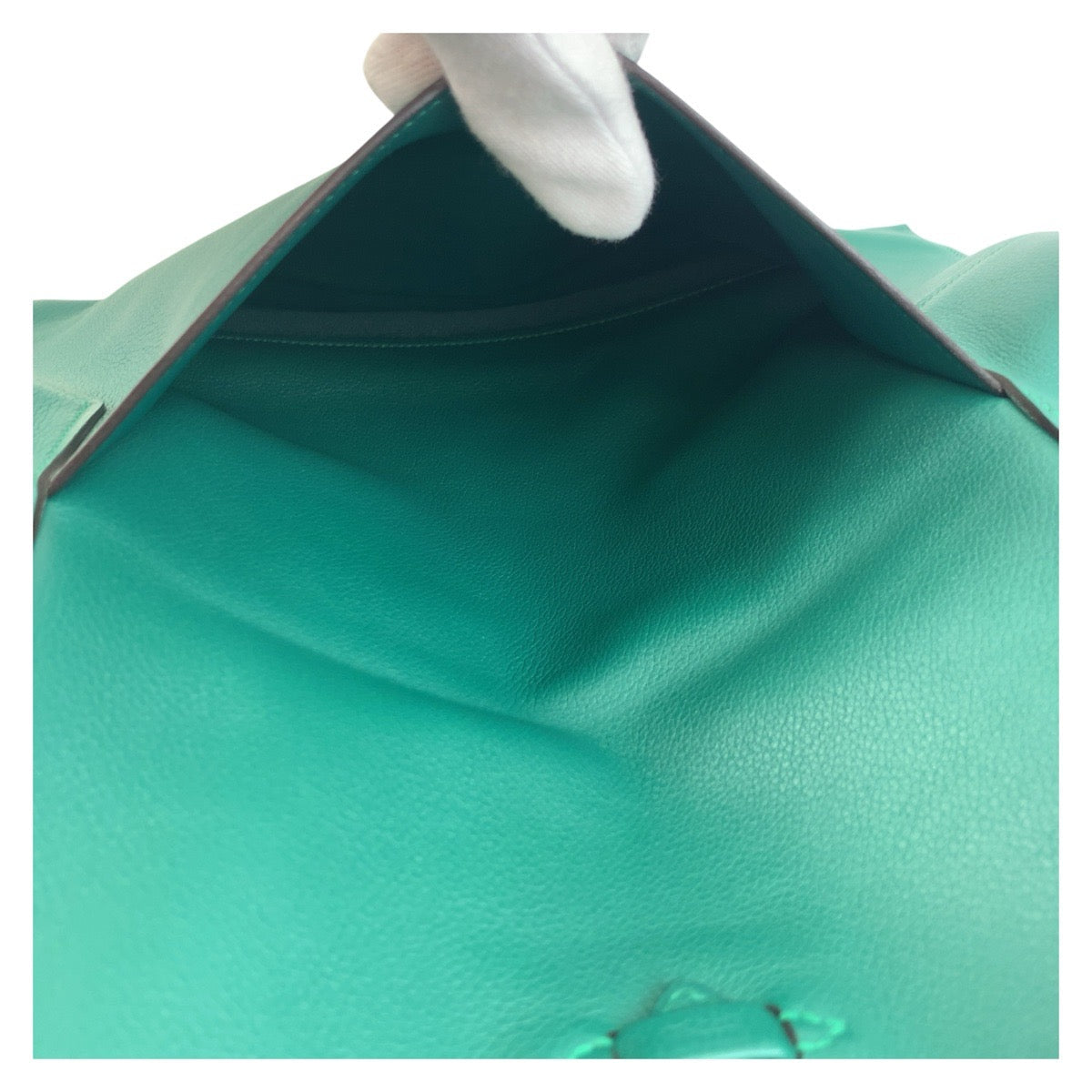 HERMÈS Puri Plat Evercolor leather Green by Jean-Paul Gaultier – 2010s 100% Authentic Pre-Owned A Rank✨Minimal wear