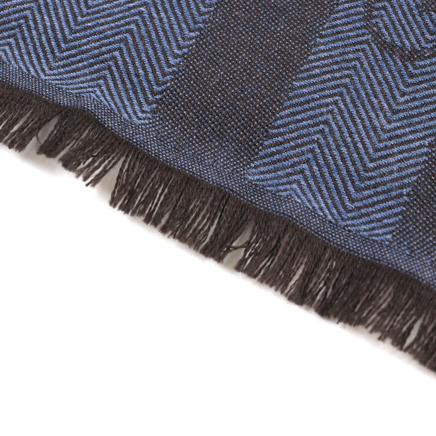 Gucci Scarf wool Navy mens 100% Authentic ✨Excellent Pre Owned Hardly Used