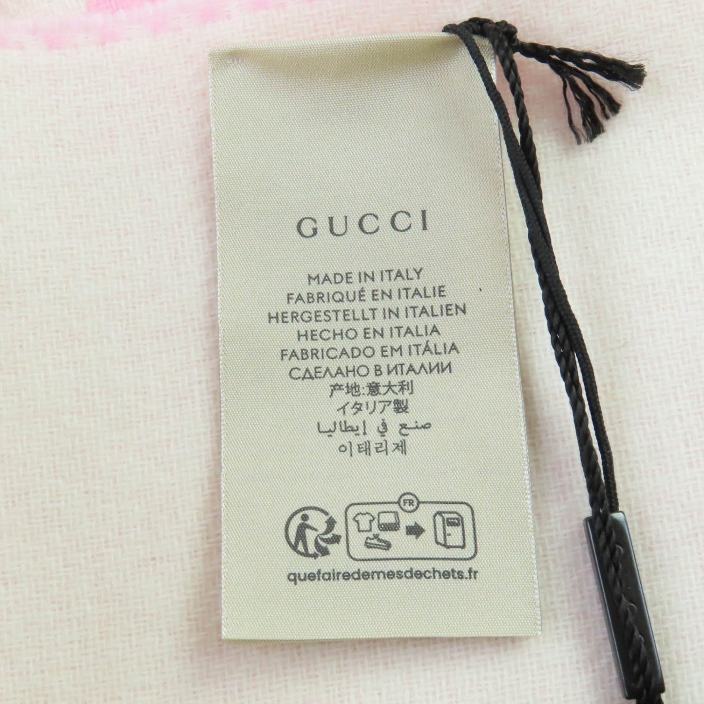 GUCCI – Scarf – Ivory Pink Wool & Cashmere – 100% Authentic Pre-Owned ✨Unused Condition