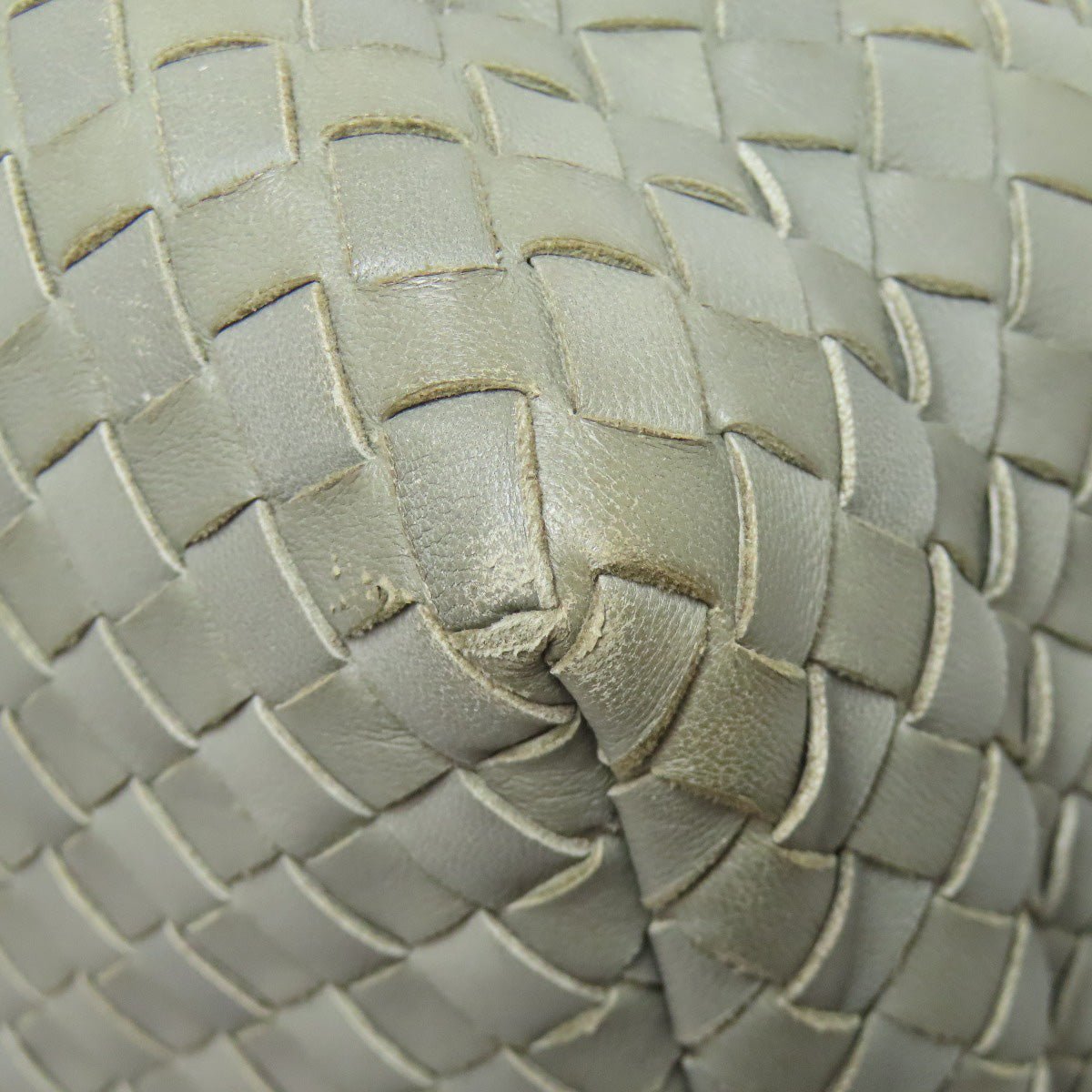 BOTTEGA VENETA β Intrecciato Calfskin Tote Bag β Tomas Maier β c. 2016 β 100% Authentic Pre - Owned - LLUXE.CA