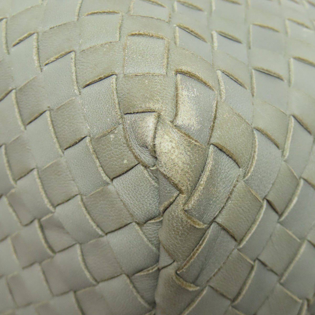 BOTTEGA VENETA β Intrecciato Calfskin Tote Bag β Tomas Maier β c. 2016 β 100% Authentic Pre - Owned - LLUXE.CA