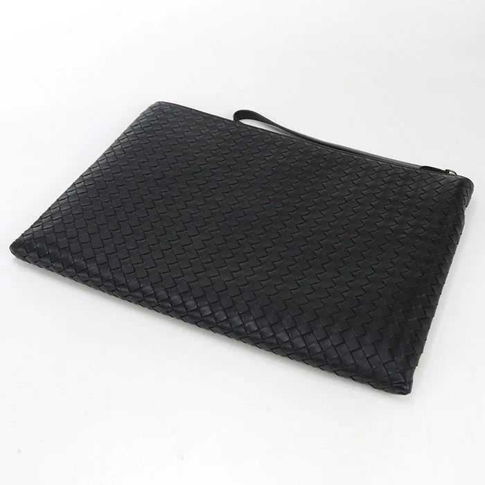 BOTTEGA VENETA – INTRECCIATO Clutch Bag – Black Leather – Tomas Maier – Circa 2016 – 100% Authentic Pre - Owned - LLUXE.CA