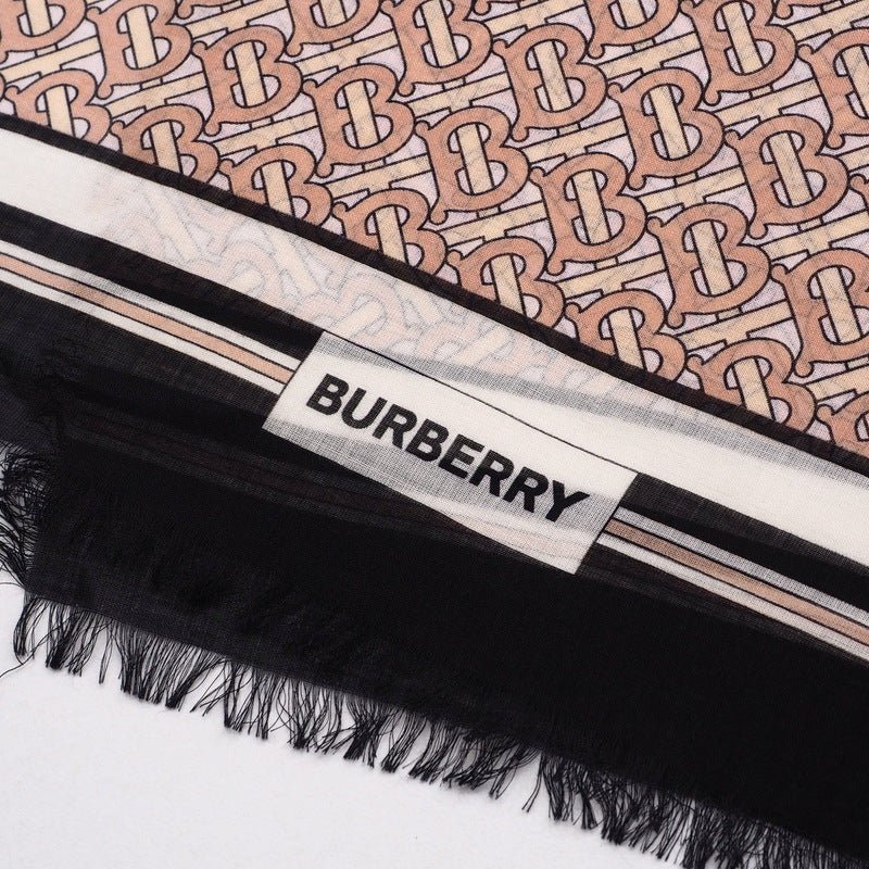 BURBERRY – Wool & Silk Shawl – Model No. 8027472 – Riccardo Tisci – c. 2021 – 100% Authentic Pre - Owned - LLUXE.CA