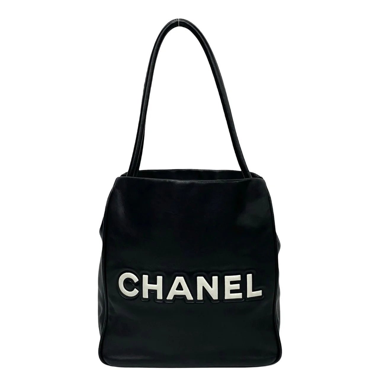CHANEL – Camellia Logo – 7th Series – Karl Lagerfeld – 2002–2003 – 100% Authentic Pre - Owned - LLUXE.CA