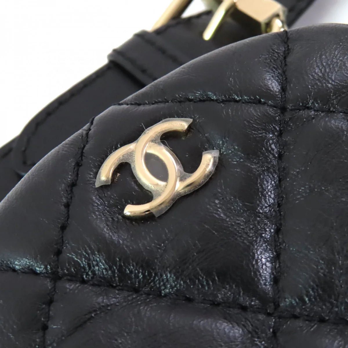 CHANEL β Waist Bag β AS1077 β Virginie Viard β 2020 β 100% Authentic Pre - Owned - LLUXE.CA
