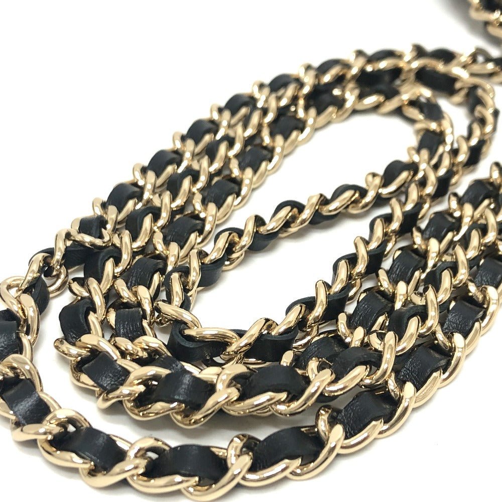 CHANEL – Wallet on Chain / CC Filigree – Model No. A84450 – Karl Lagerfeld – 2019 – 100% Authentic Pre - Owned Item No.: 31782 - 24723 - 5 - LLUXE.CA