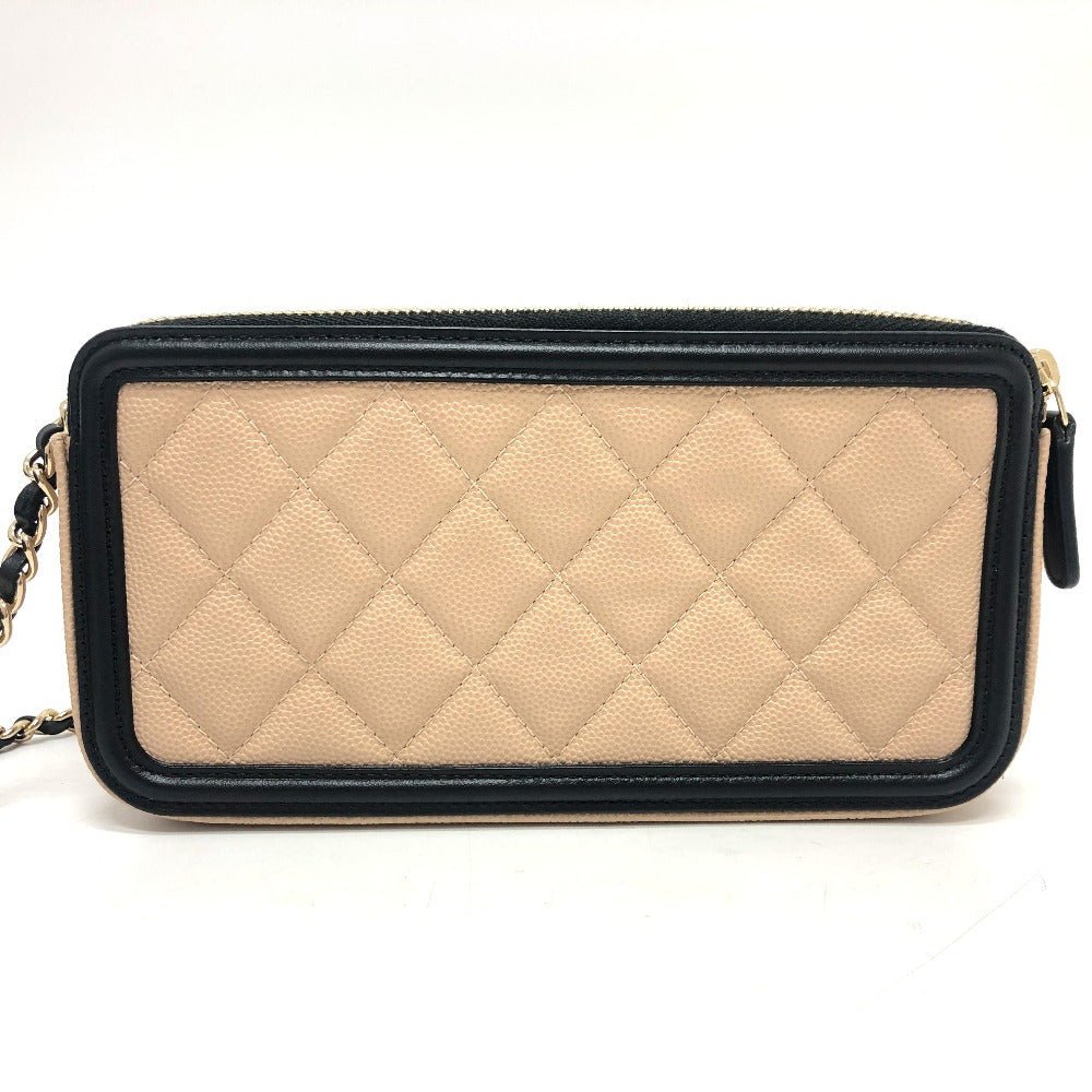 CHANEL – Wallet on Chain / CC Filigree – Model No. A84450 – Karl Lagerfeld – 2019 – 100% Authentic Pre - Owned Item No.: 31782 - 24723 - 5 - LLUXE.CA