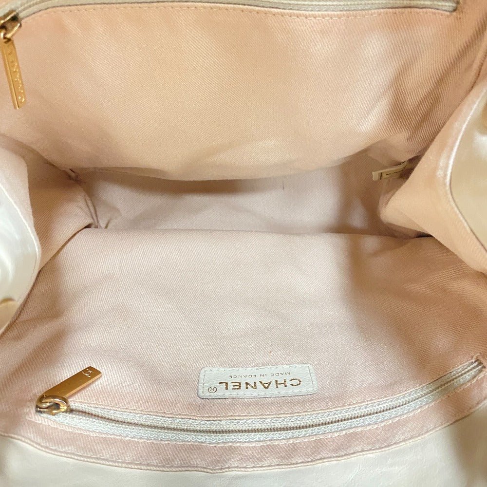 Chanel Z0012919 Vintage Camellia (Year: 2000) – Rare & Collectible – Pre - Owned, 100% Authentic (Genuine) - LLUXE.CA