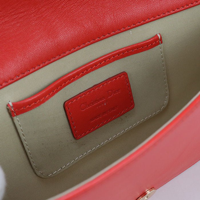 DIOR – Shoulder Bag – Cannage Chain Lady Dior – John Galliano – 2000s – 100% Authentic Pre - Owned Item No:usdcd92507011 - LLUXE.CA