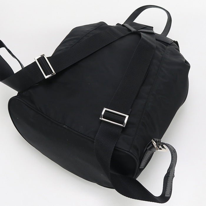 PRADA – Nylon Backpack – Model No. PR89900 – Miuccia Prada – 1984 (Reissue) – 100% Authentic Pre - Owned Item No:usdpr89900011 - LLUXE.CA