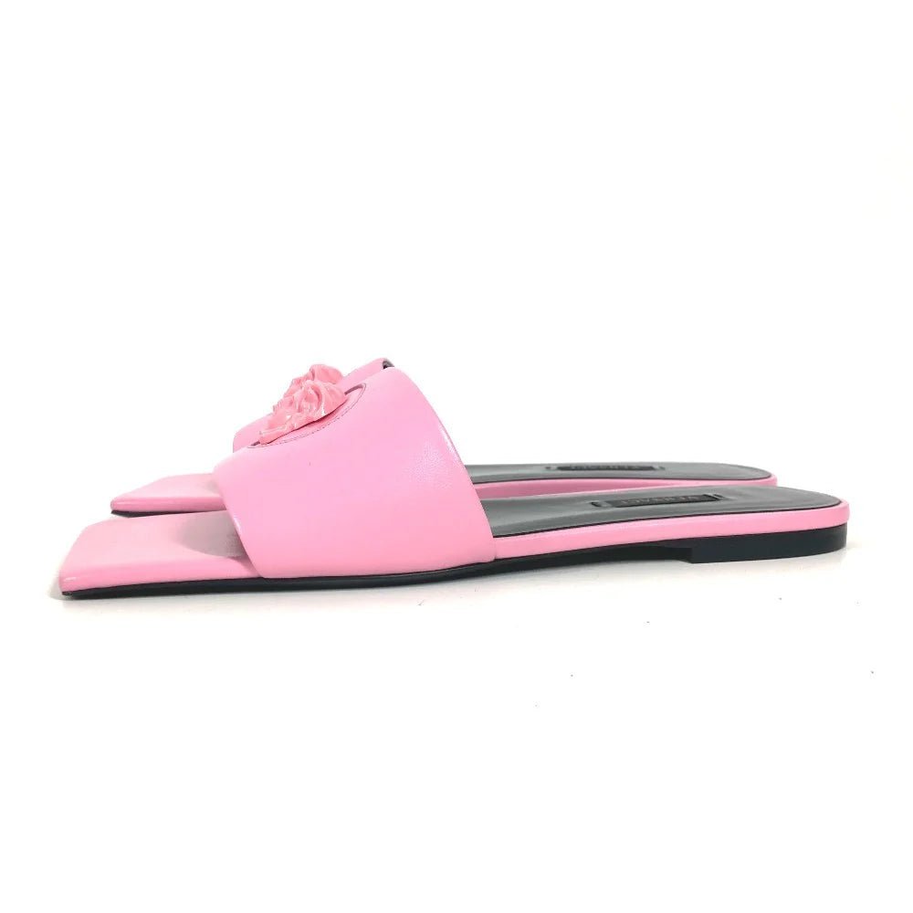 VERSACE – Sandals – Medusa Logo – Pink Leather – Donatella Versace – Circa 2022 – 100% Authentic Pre - Owned - LLUXE.CA