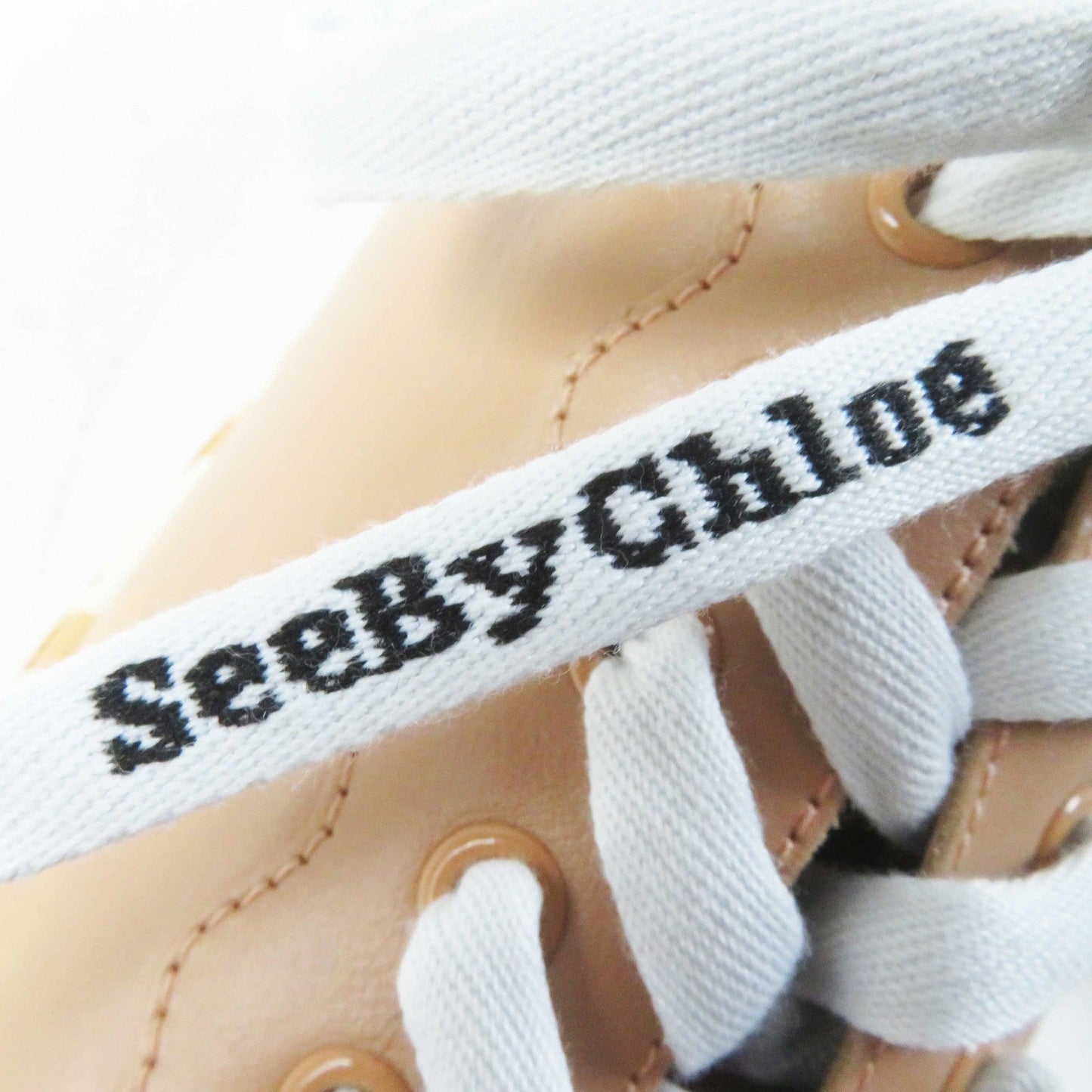 See by Chloé
Low-Cut Sneakers – Model ESSIE – Gabriela Hearst – 2022 – 100% Authentic Excellent Pre-Owned Condition