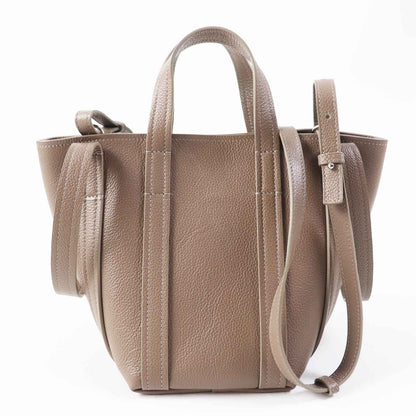 BALENCIAGA 2020s Everyday XS North South 2020s Tote Bag in Brown Leather – Designed by Demna Gvasalia 100% Authentic Pre-Owned Near New✨condition