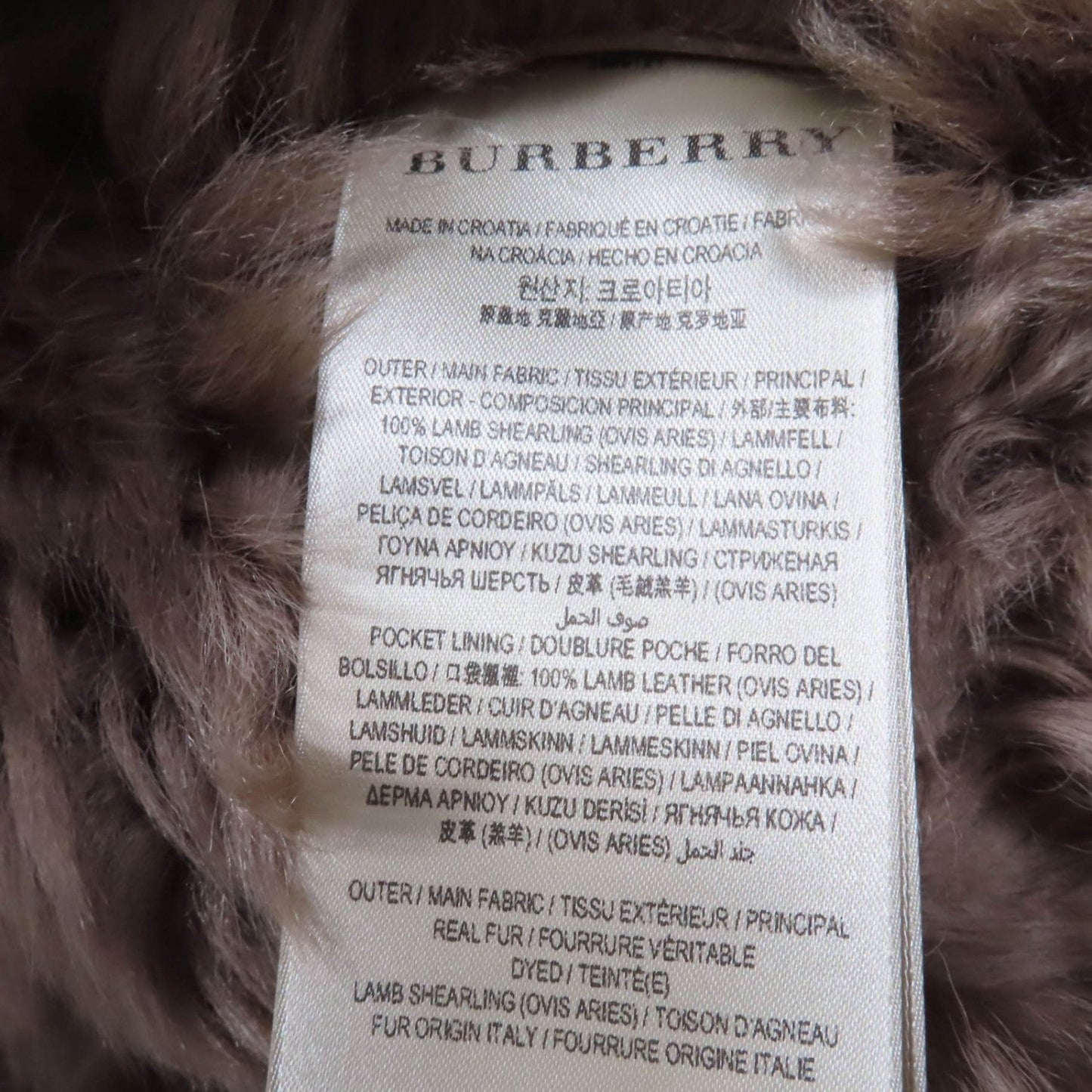 BURBERRY – Sheepskin Mouton Coat with Belt – Beige – Size 42 / US 8 –