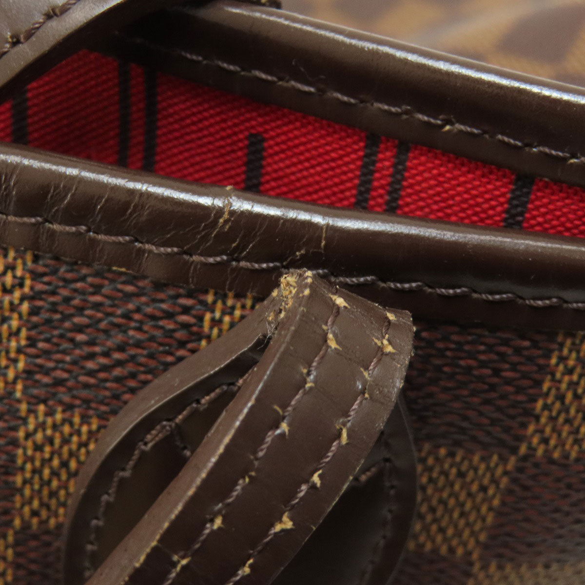 Louis Vuitton Neverfull                                      MM Damier Ebene