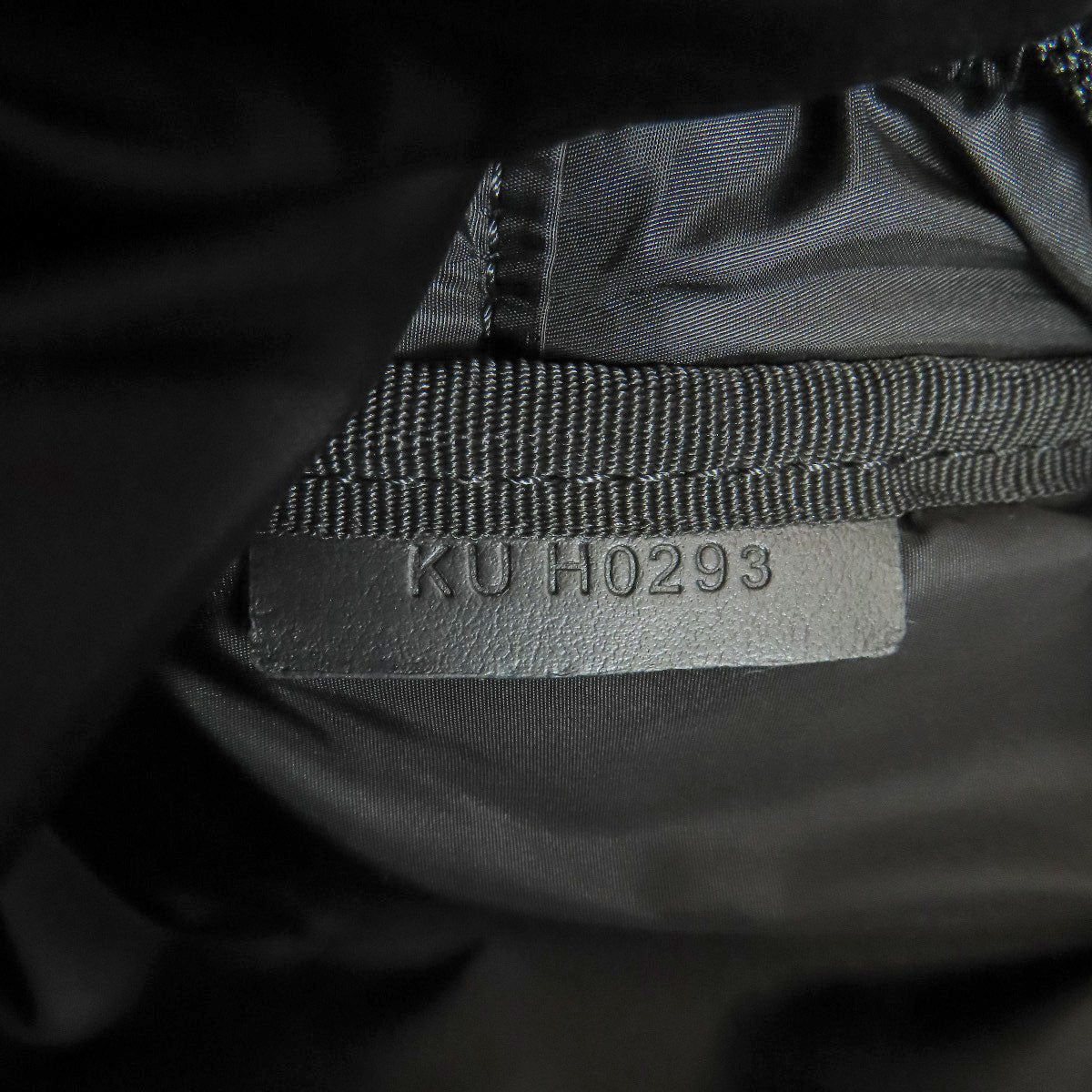 GIVENCHY Sling Bag by Clare Waight Keller 2019–2020 100% Authentic Pre-Owned A Rank✨Excellent