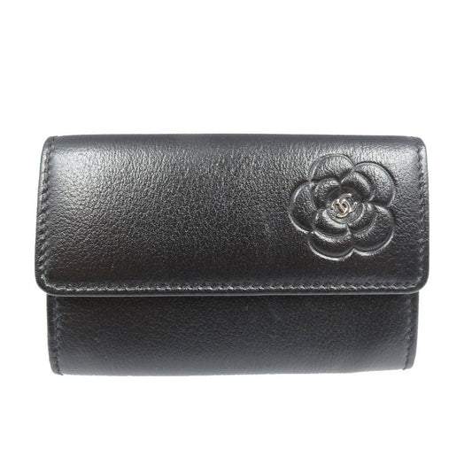 CHANEL Camelia Black Leather Card Case, 2011–2012 Item Karl Lagerfeld – 100% Authentic Pre-Owned