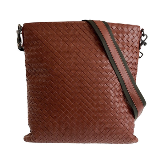 Bottega Veneta 
Intrecciato Leather Brown Gunmetal – Tomas Maier Era – Mid-2010s – 100% Authentic ✨Excellent pre-owned Condition