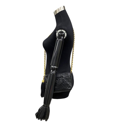 CHANEL Vintage Matelassée Caviar Leather, Gold-Tone Hardware, Made in Italy, 1st Series (Circa 1989–1991) – Pre-Owned, 100% Authentic