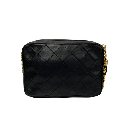CHANEL Vintage Matelassée Caviar Leather, Gold-Tone Hardware, Made in Italy, 1st Series (Circa 1989–1991) – Pre-Owned, 100% Authentic
