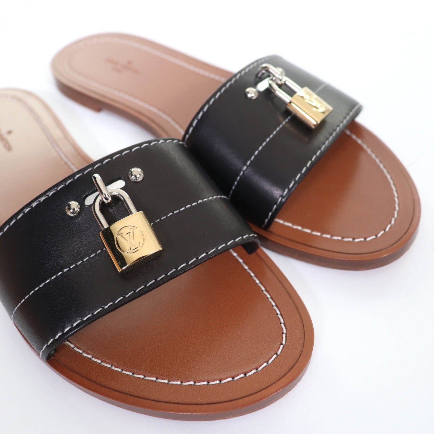 LOUIS VUITTON – Lockit Line Sandals  Nicolas Ghesquière – 2016 – 100% Authentic Pre-Owned A Rank✨Excellent Condition