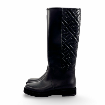 FENDI – Long Boots Zucca Embossed FF Motif – 2021 – 100% Authentic ✨Excellent Pre-Owned with light use Condition