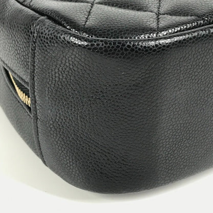 CHANEL – Pouch – CC COCO Mark Logo Matelassée– Karl Lagerfeld Era – Approx. 2018–2019 – 100% Authentic Pre-Owned                      SA Rank ✨ Excellent