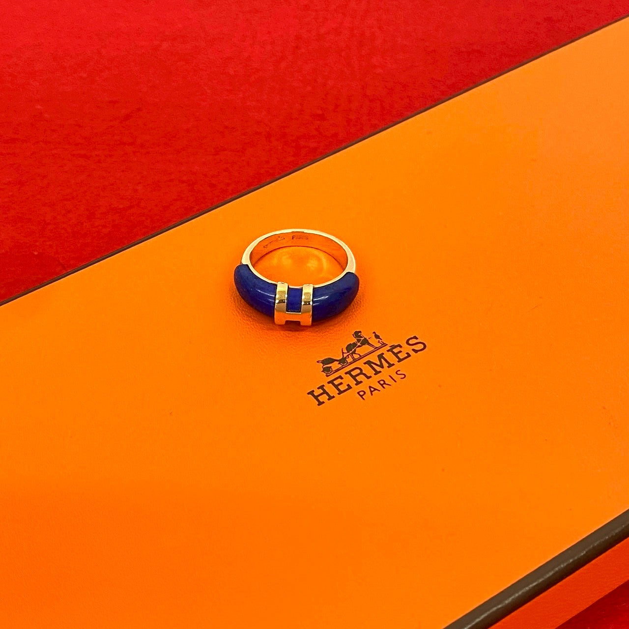 HERMÈS – H Logo Motif Ring – 18K Yellow Gold & Lapis Lazuli – Women – 100% Authentic Pre-Owned – AB Rank ✨ Excellent