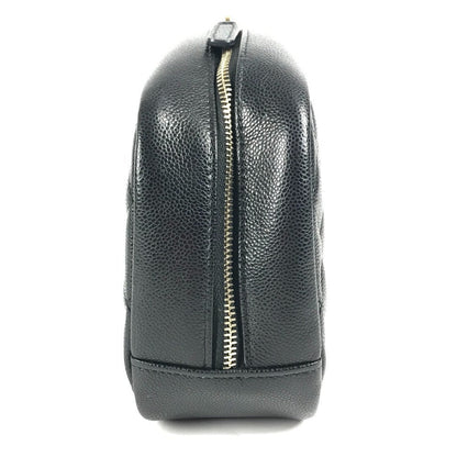 CHANEL – Pouch – CC COCO Mark Logo Matelassée– Karl Lagerfeld Era – Approx. 2018–2019 – 100% Authentic Pre-Owned                      SA Rank ✨ Excellent