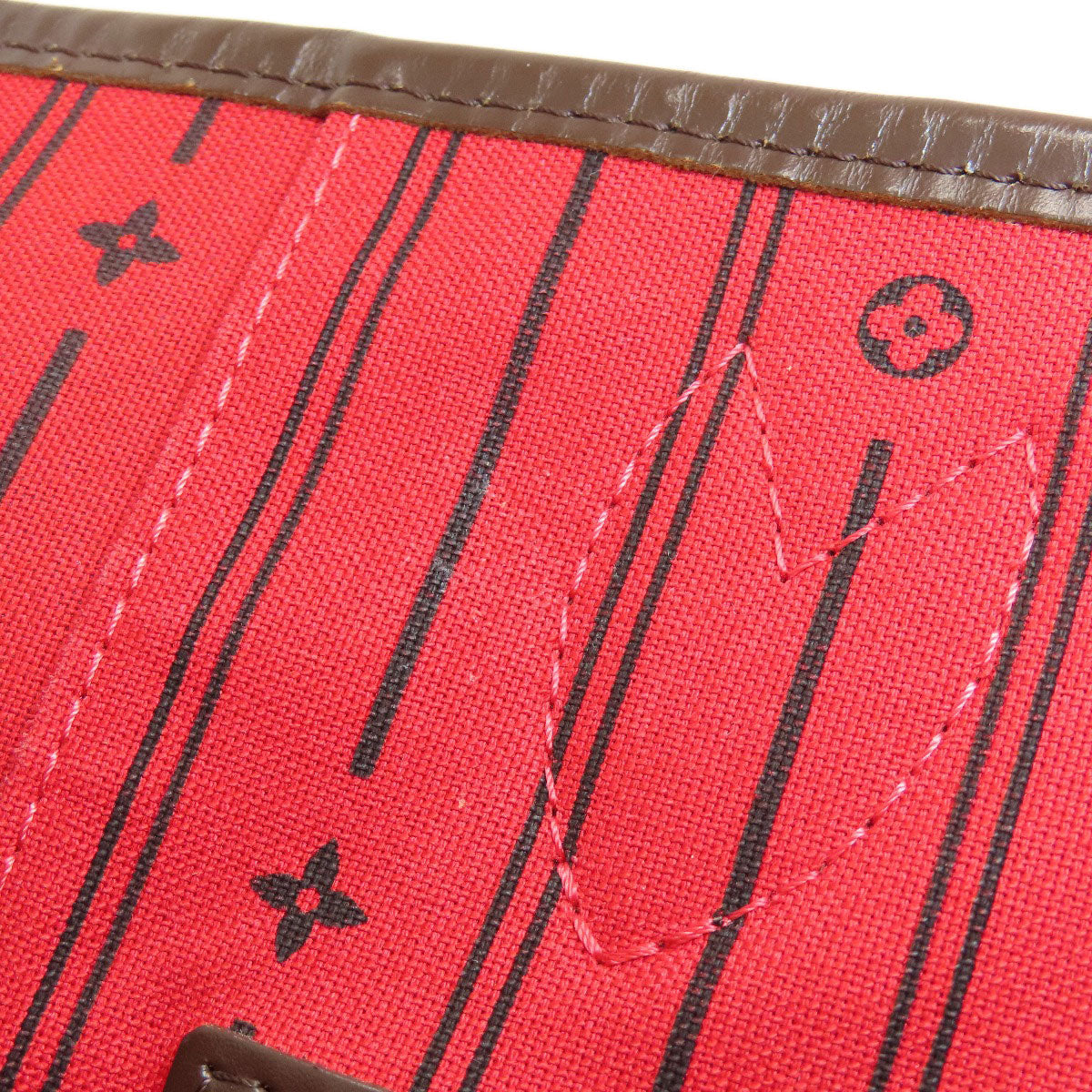 Louis Vuitton Neverfull                                      MM Damier Ebene