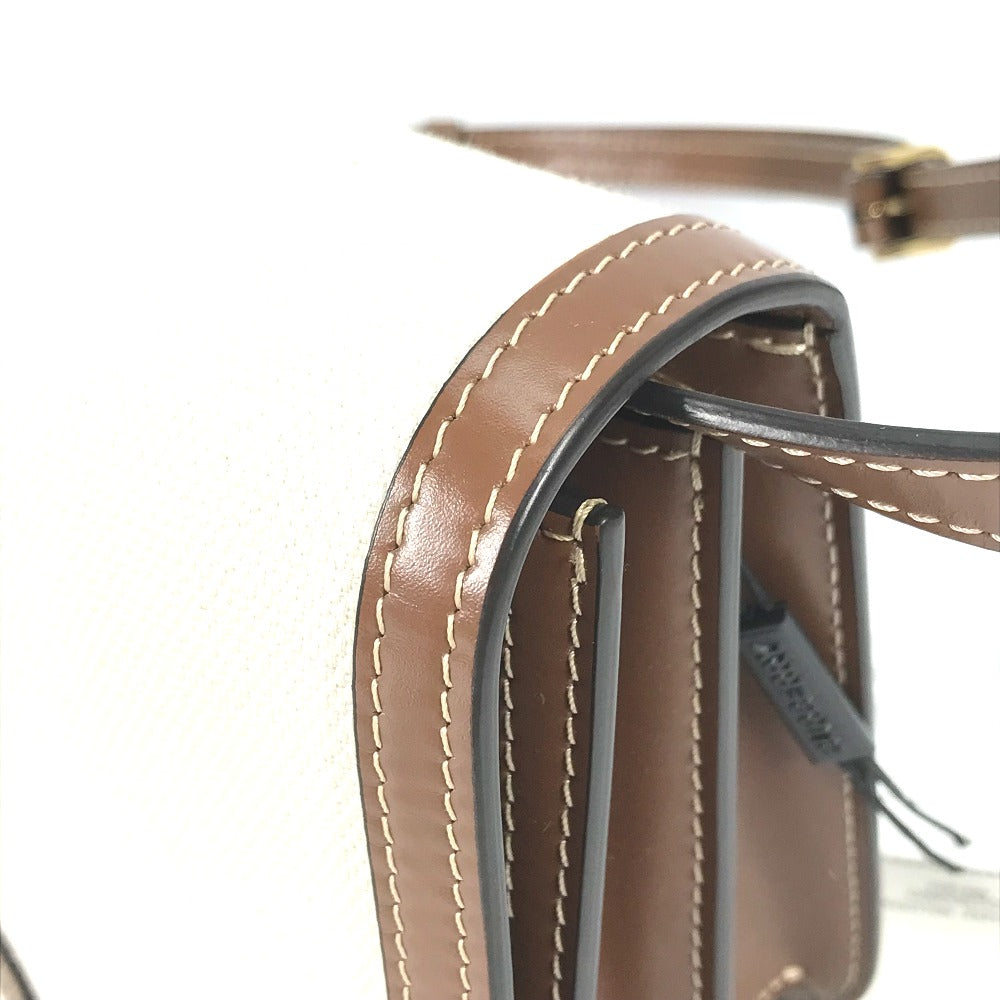 Burberry – TB Shoulder Bag / 2-Way Clutch – by Thomas Burberry – 100% Authentic ✨Excellent, barely used Pre-Owned condition.