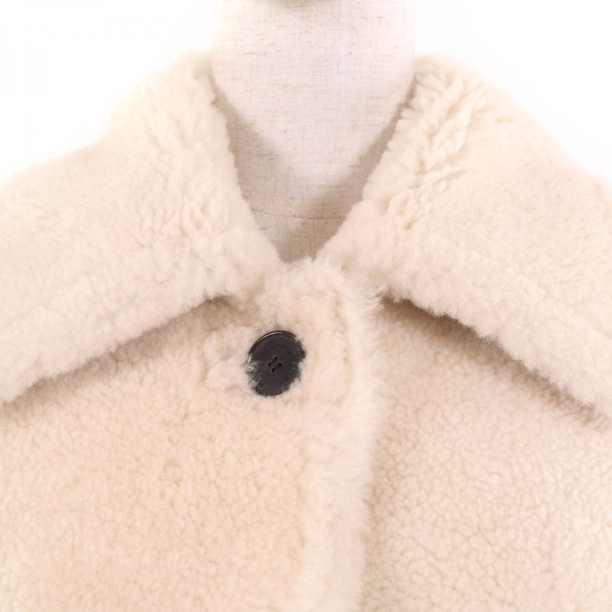 Christian Dior – Mouton Jacket – Beige Lambskin Shearling –