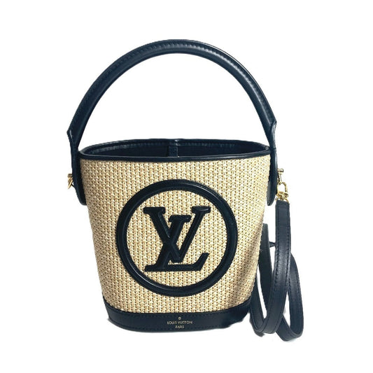 LOUIS VUITTON – Petite Bucket – Nicolas Ghesquière – 100% Authentic Pre-Owned ✨
