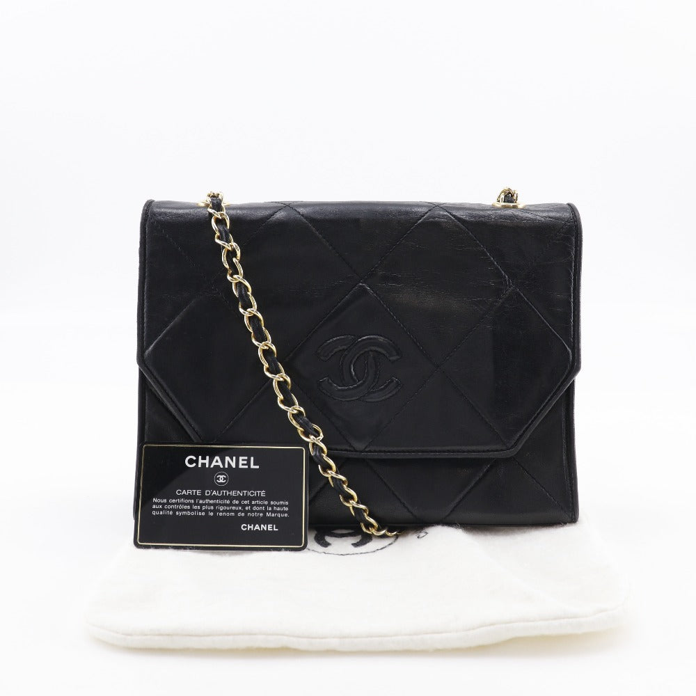Chanel Chain Shoulder Bag in Black Lambskin – Vintage Matelassée1980s–1990s,  From the Karl Lagerfeld Era, 100% Authentic Pre-Owned