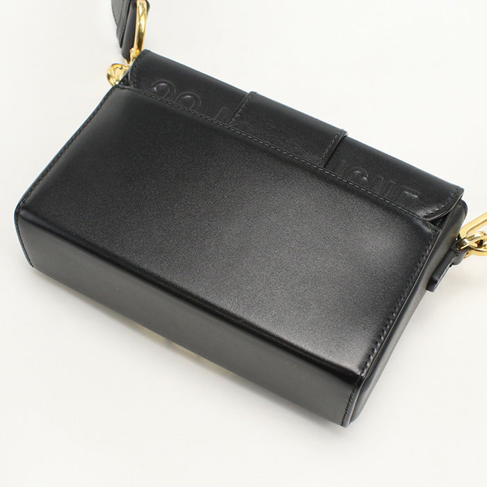 Christian Dior 30 Montaigne Box Bag
Calfskin with Gold Hardware