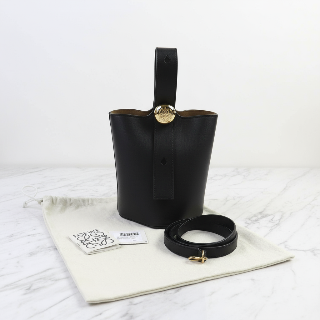 Loewe – Pebble Bucket Bag Mini 100% Authentic