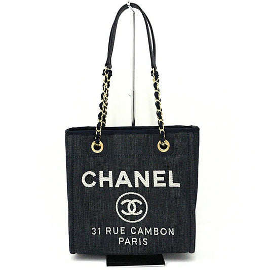 CHANEL – Douville PM – Karl Lagerfeld – 2016 – 100% Authentic Pre-Owned -Unused ✨