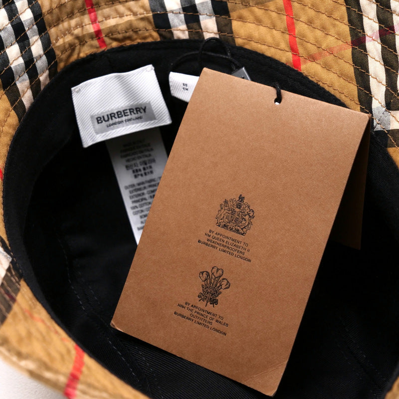 BURBERRY – Nova Check Cotton Hat – Multicolor – Size S kids –