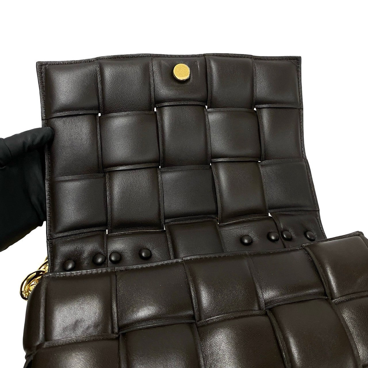 BOTTEGA VENETA – The Chain Padded Cassette – Brown Leather –