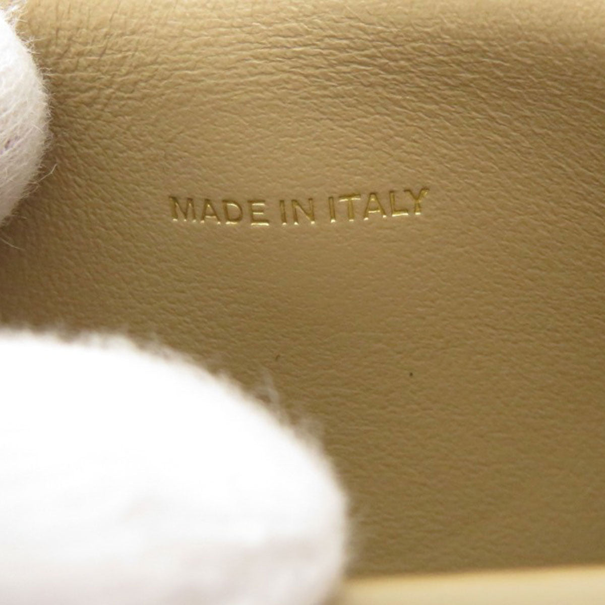 BURBERRY – Coin Chain Wallet – Beige Calfskin