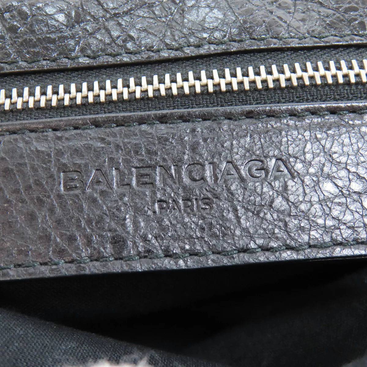 BALENCIAGA Giant Envelope by Nicolas Ghesquière – 2010s – 100% Authentic ✨Very Good Pre-Owned Condition